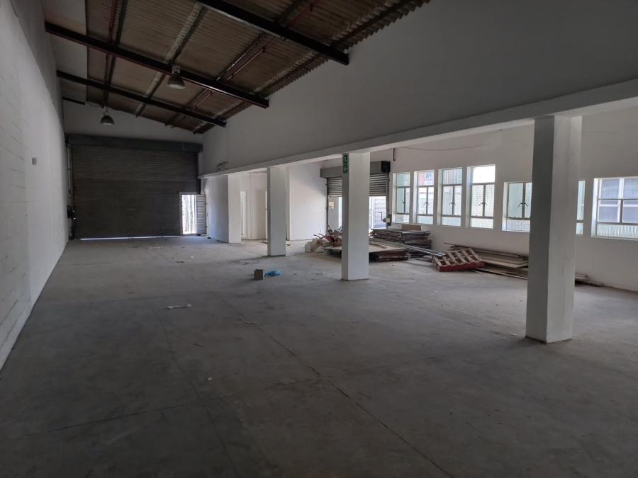To Let commercial Property for Rent in Paarden Eiland Western Cape